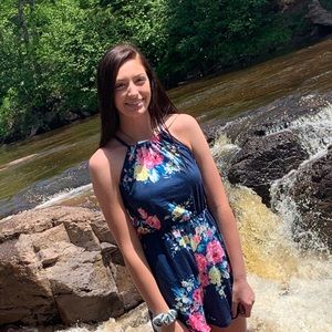 Meet your Posher, Lillee